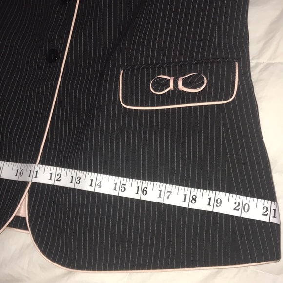 >💜CUTE BLAZER BLACK LIGHT PEACH STRIPES & ACENTS WOMEN’S 10 LIKE NEW CONDITION - Picture 7 of 13
